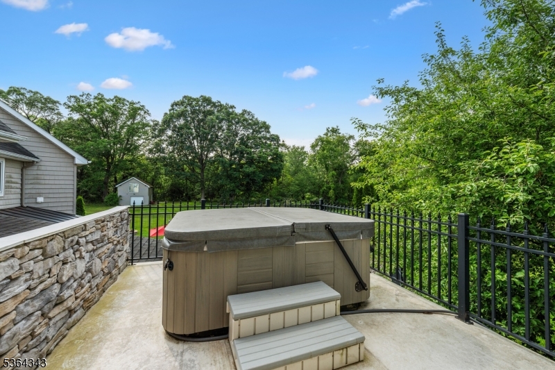 near Country Classics - Residential