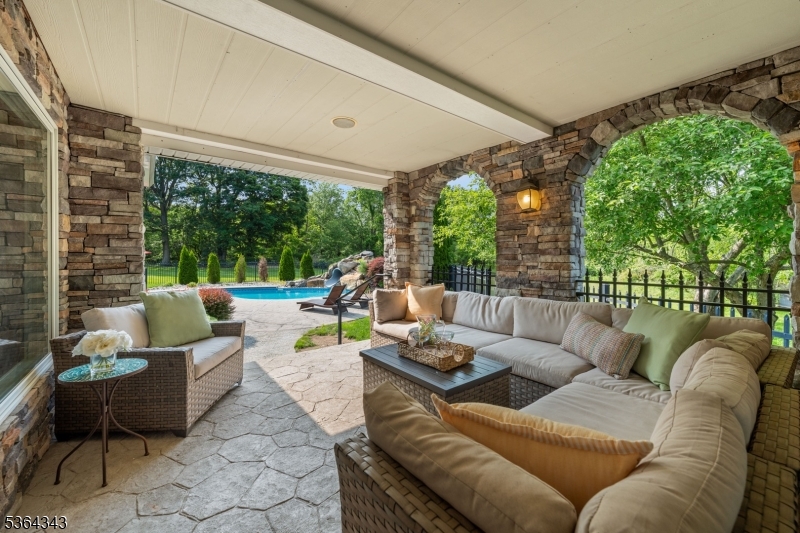 near Country Classics - Residential