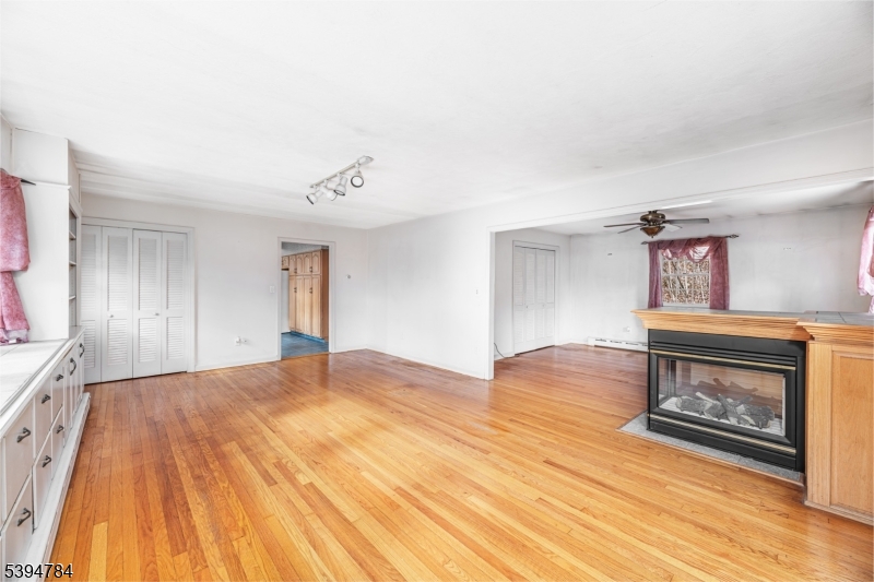 Kitchell Lake - Residential