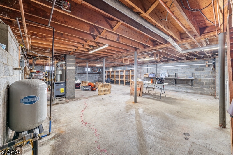 Kitchell Lake - Residential