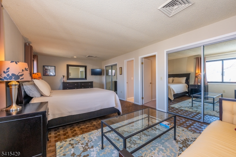 Villas at Eagle Ridge - Residential