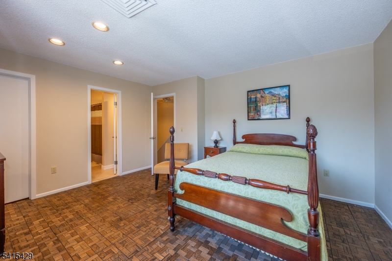 Villas at Eagle Ridge - Residential