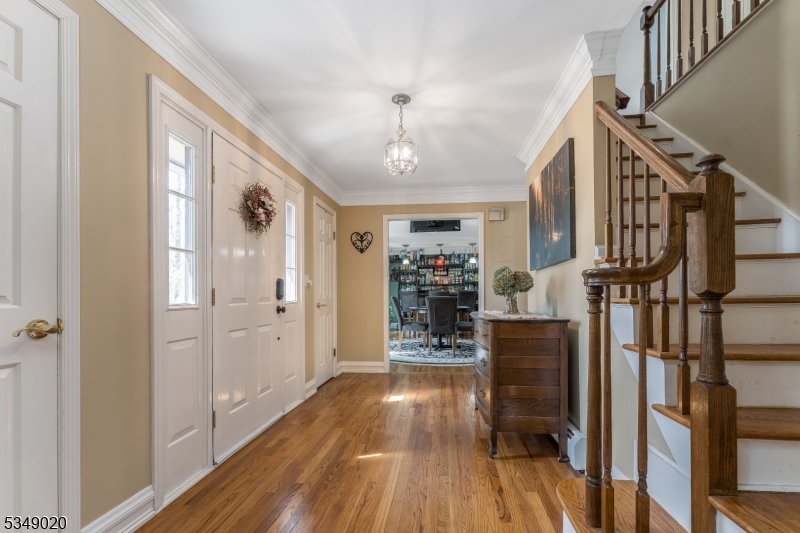 47 Markham Dr