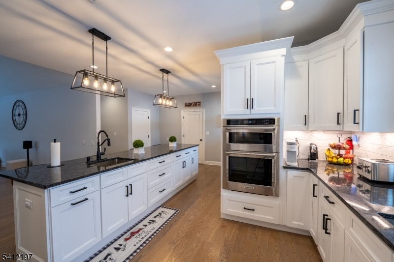 Rolling Hills Estate - Residential