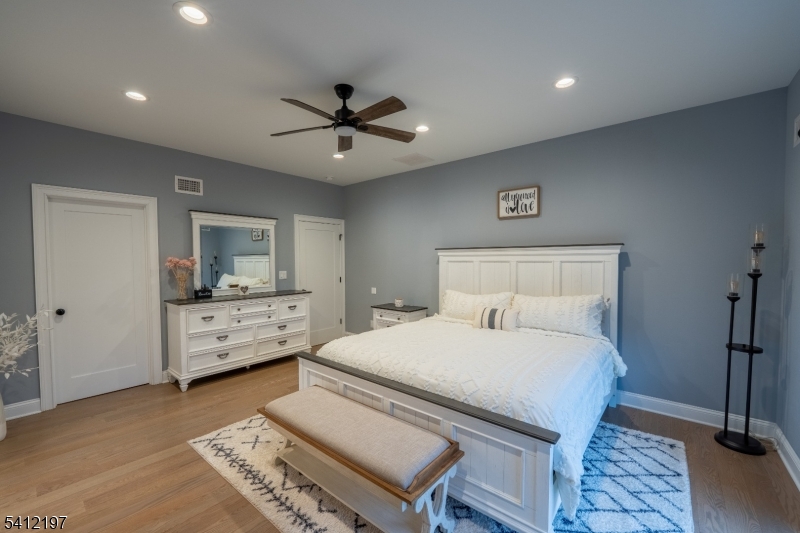 Rolling Hills Estate - Residential