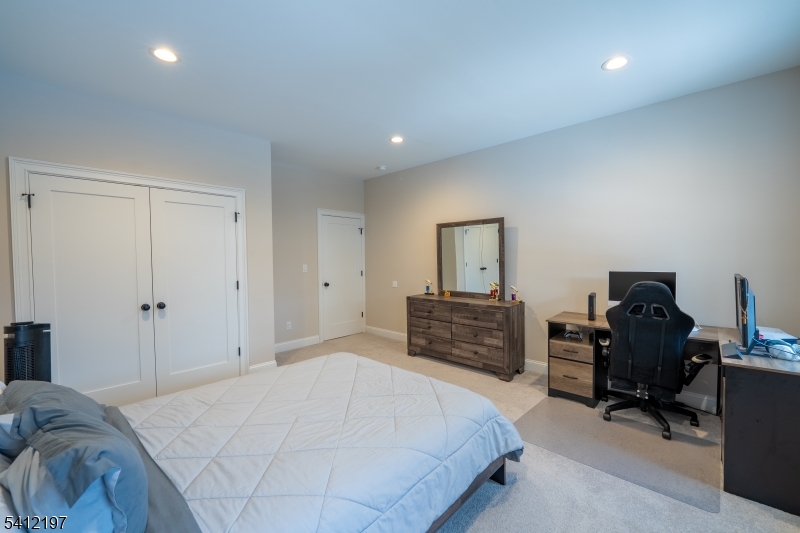 Rolling Hills Estate - Residential