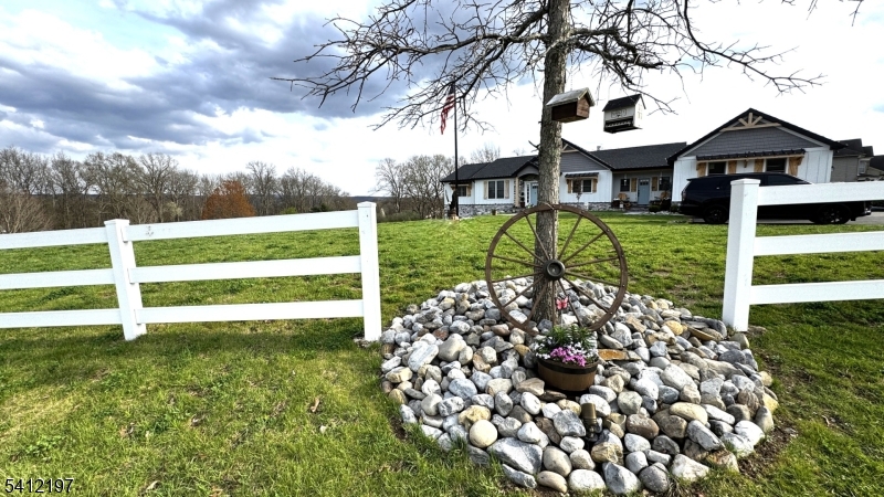 Rolling Hills Estate - Residential