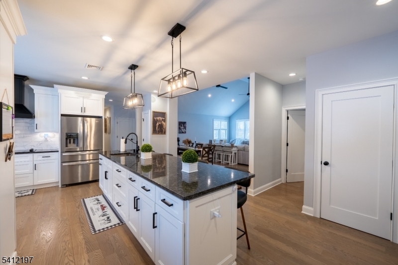 Rolling Hills Estate - Residential