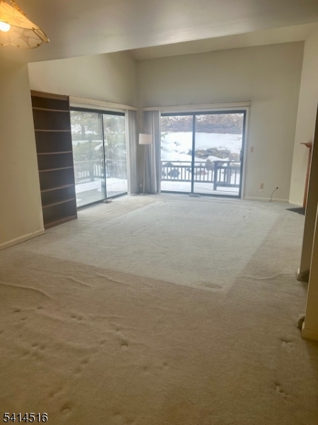 Hampton Commons - Residential