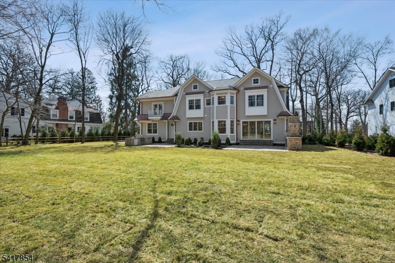 Hill Section - Residential