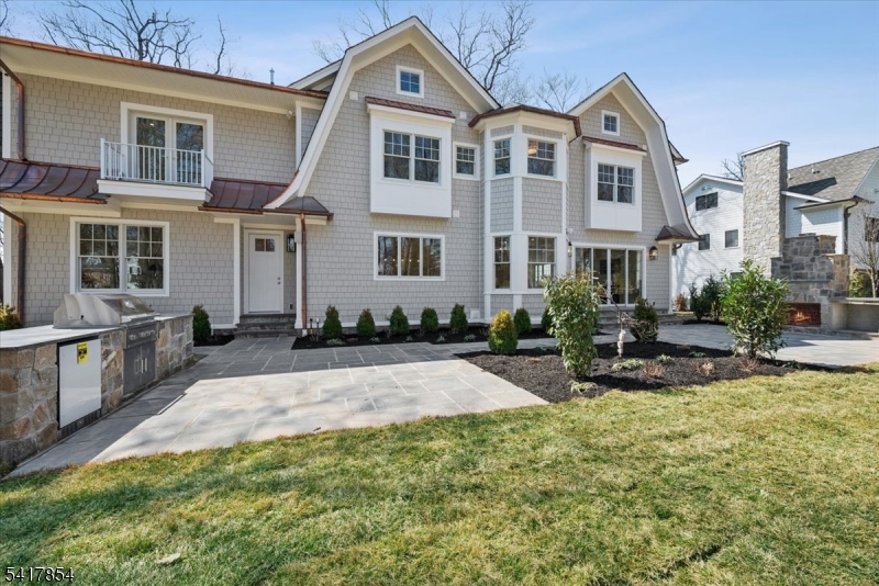 Hill Section - Residential