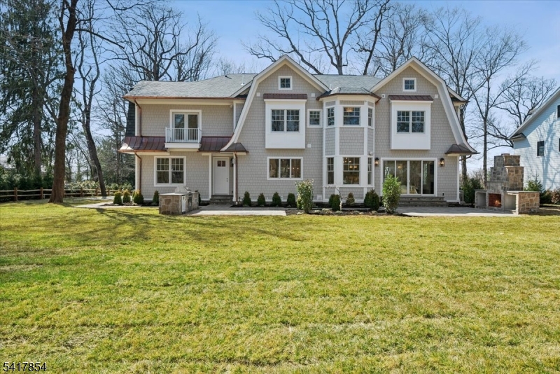 Hill Section - Residential