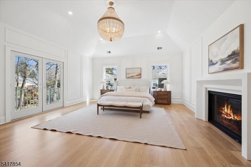 Hill Section - Residential