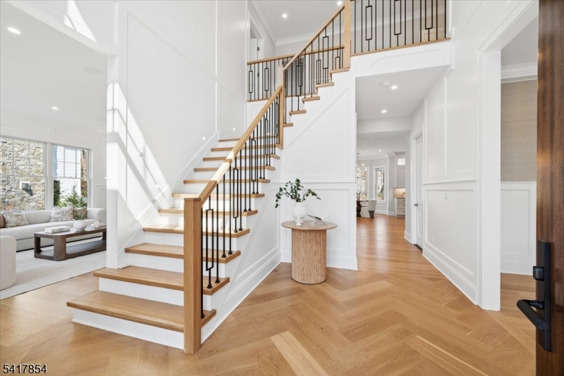 Hill Section - Residential