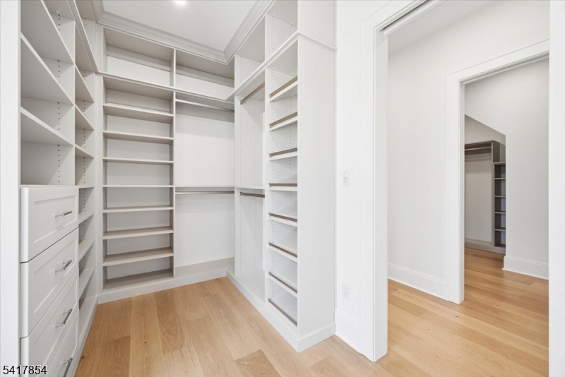 Hill Section - Residential