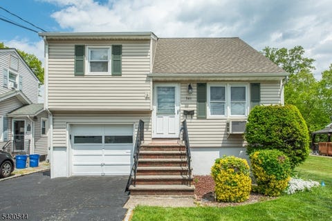 341 Lake Shore Dr, Parsippany-Troy Hills Twp., NJ 07034 - #: 4032222