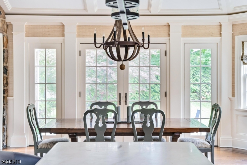 OLD SHORT HILLS - Residential