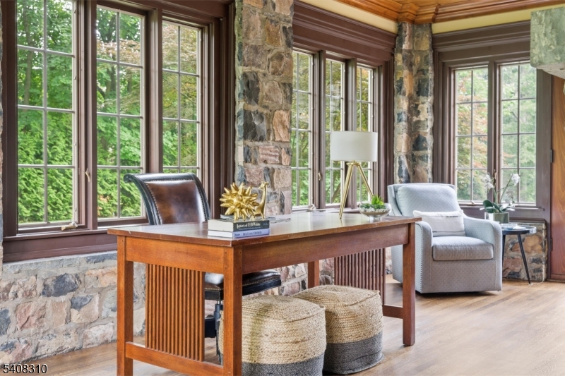 OLD SHORT HILLS - Residential