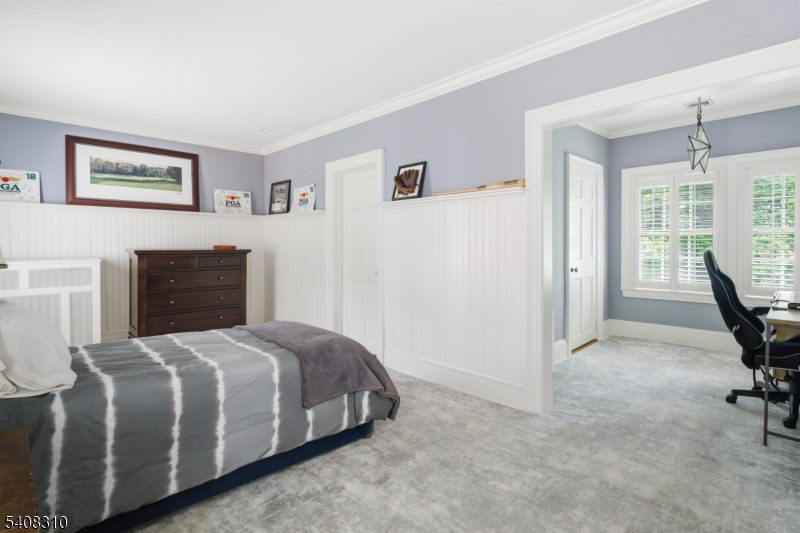 OLD SHORT HILLS - Residential