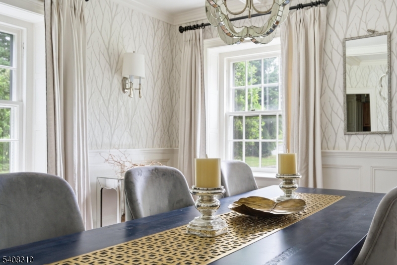 OLD SHORT HILLS - Residential