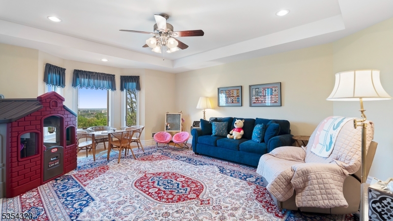 GREGORY - Residential