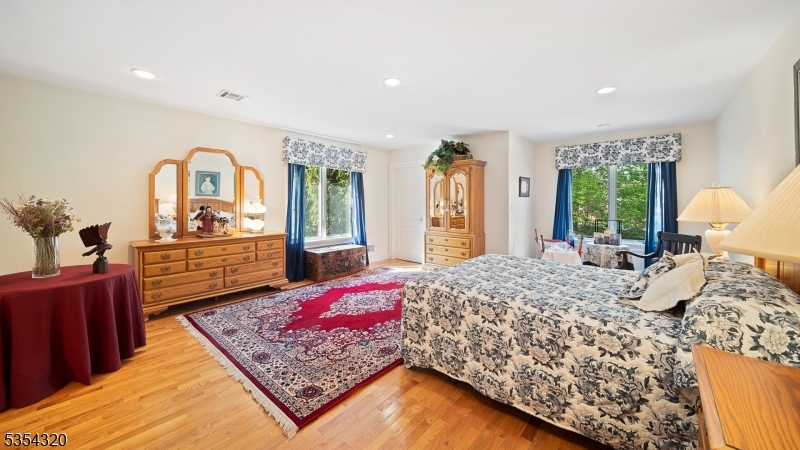 GREGORY - Residential