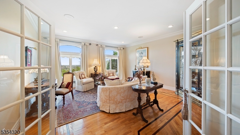 GREGORY - Residential