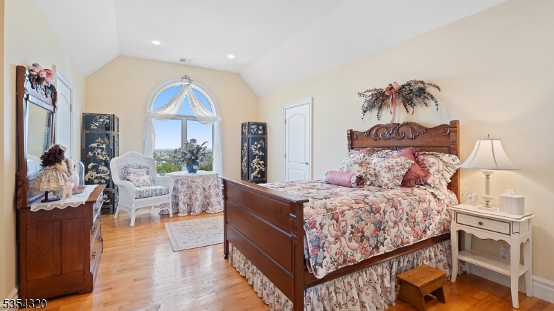 GREGORY - Residential