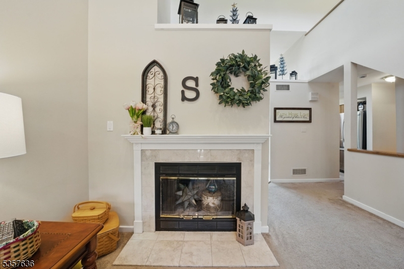 Mountain Ridge - Residential