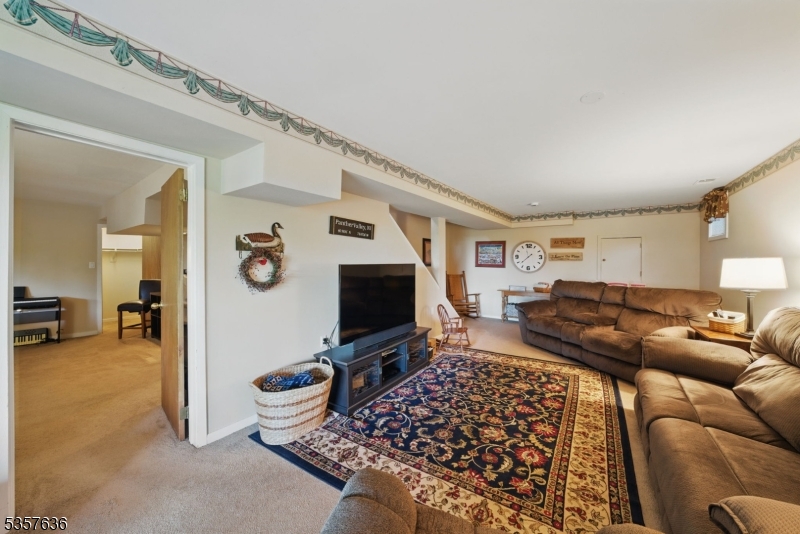 Mountain Ridge - Residential