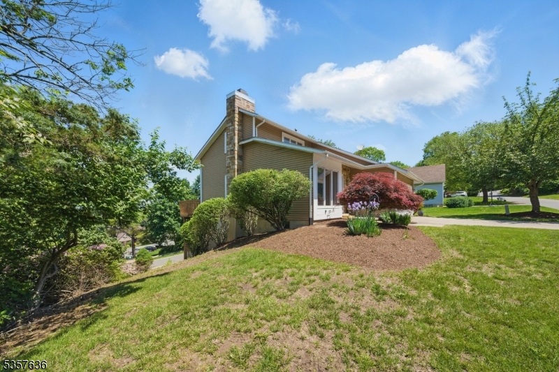 Mountain Ridge - Residential