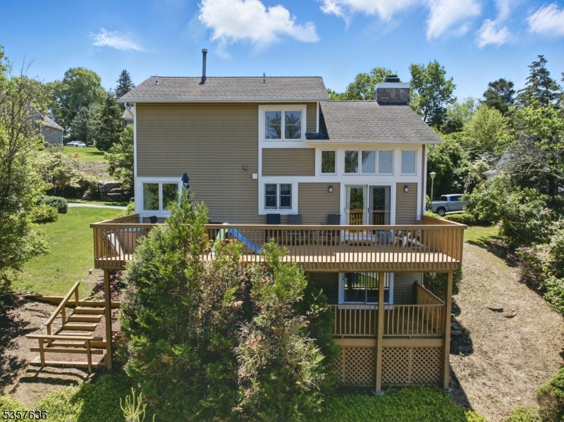 Mountain Ridge - Residential