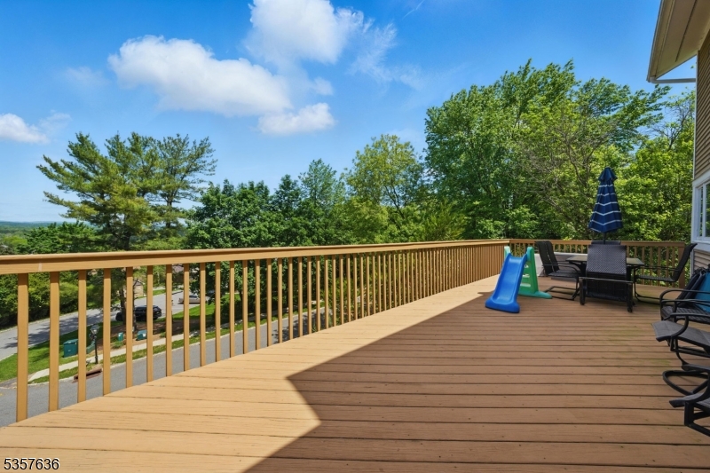 Mountain Ridge - Residential