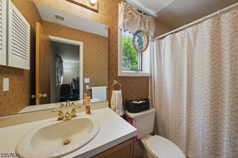 Mountain Ridge - Residential