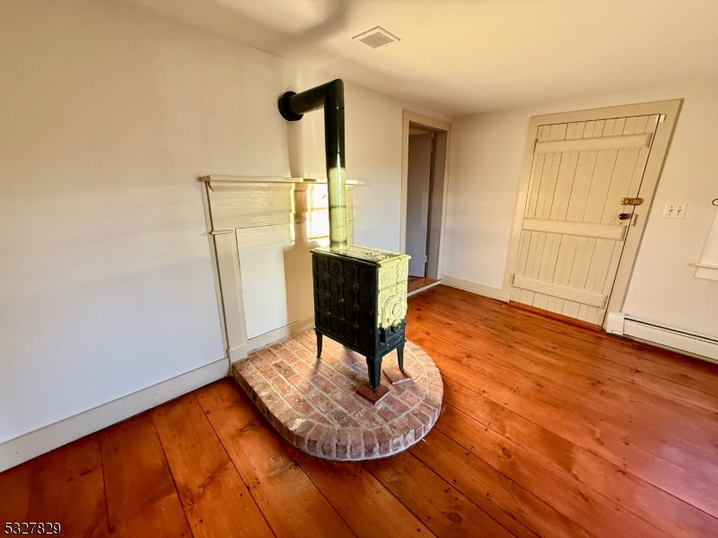 GLADSTONE - Residential