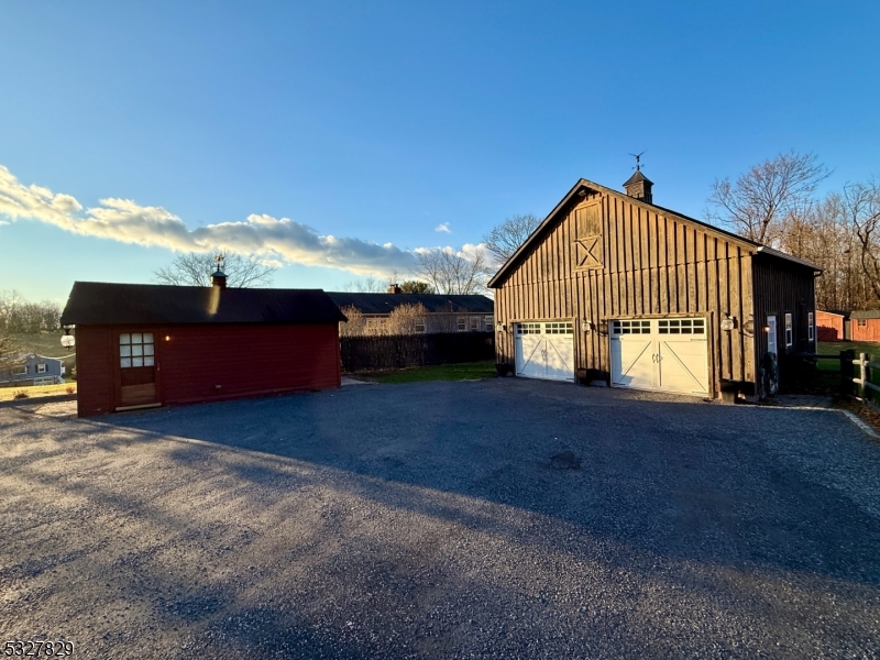 GLADSTONE - Residential