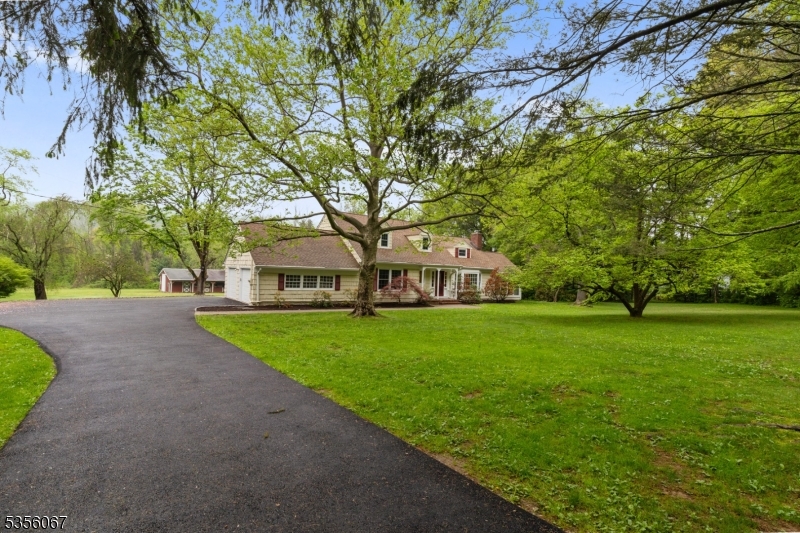 5 Saint Clair Rd