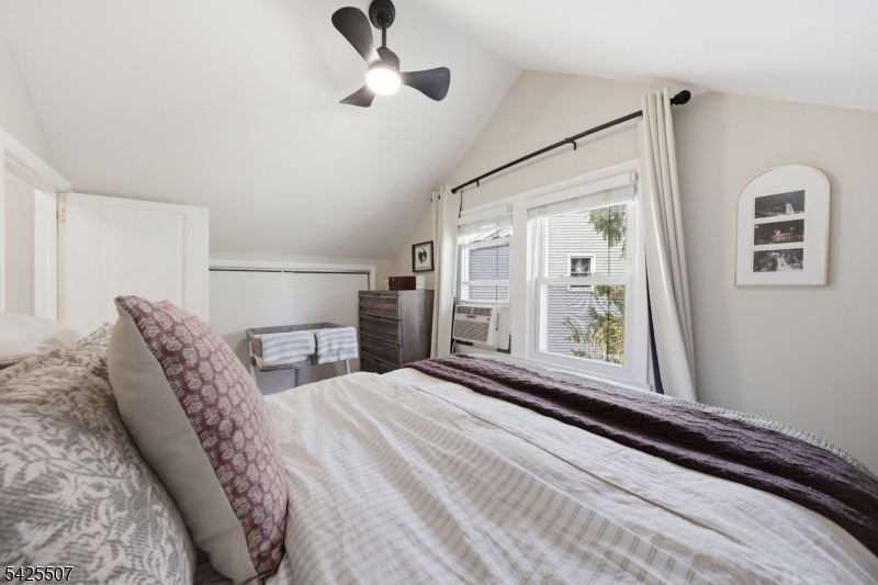 Indian Lake - Residential