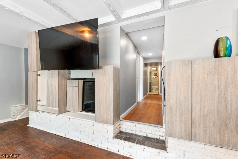 Pleasant Valley Lake - Residential