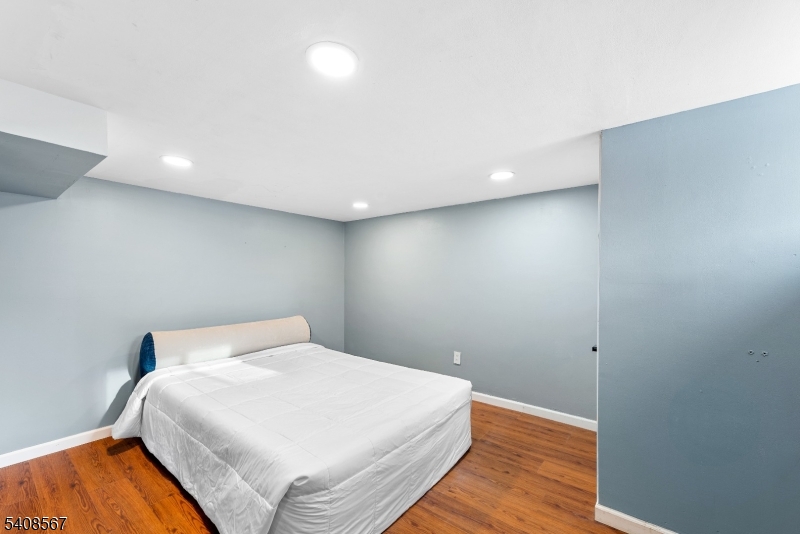 Pleasant Valley Lake - Residential