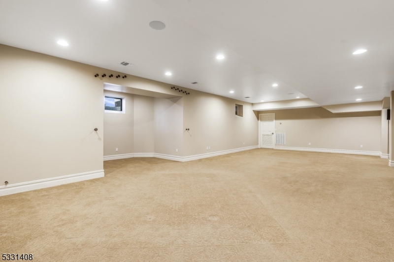 Ravenswood - Residential