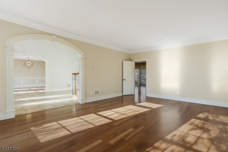 Ravenswood - Residential