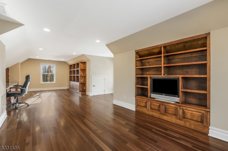 Ravenswood - Residential