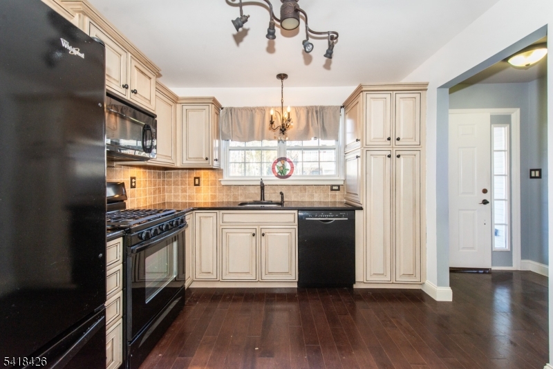 Seasons Glen - Residential