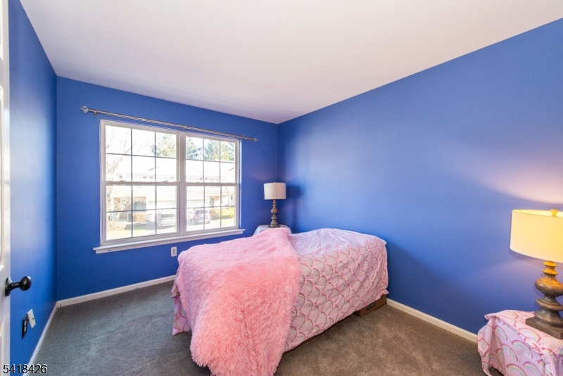 Seasons Glen - Residential