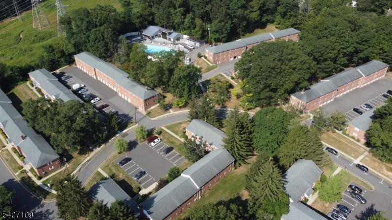 MOUNTAIN CLUB - Residential