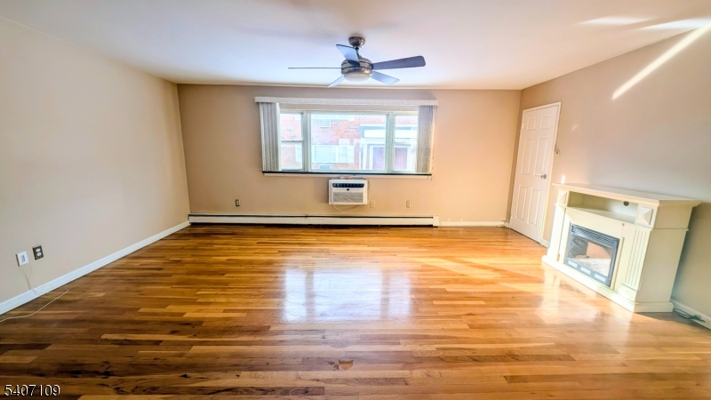 MOUNTAIN CLUB - Residential