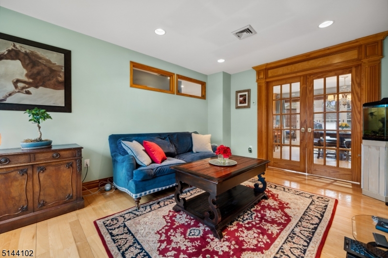 Convent Station - Residential