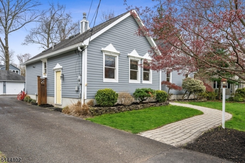 Convent Station - Residential