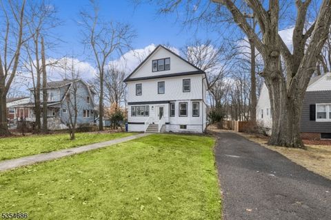 384 W Palisade Ave, Englewood City, NJ 07631 - MLS#: 3960079